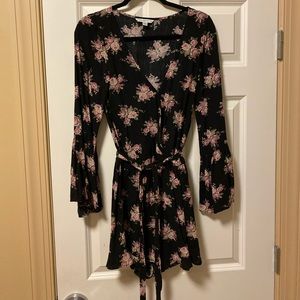 American Eagle Floral Romper